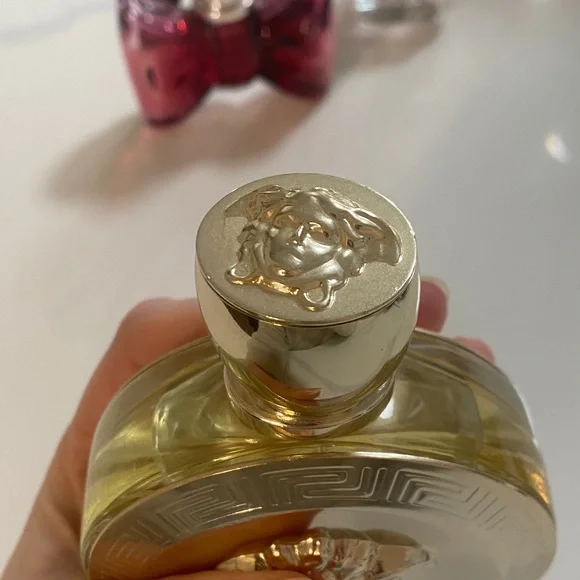 Versace Gold Eros Pour Femme Bottle - Picture 6 of 7